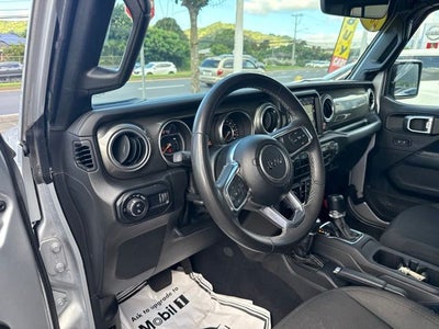 2023 Jeep Gladiator Overland