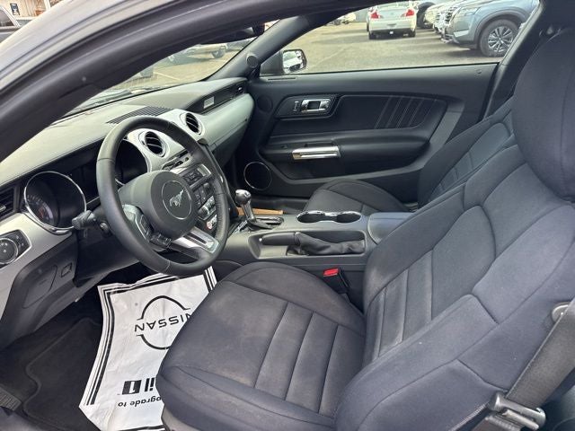 2017 Ford Mustang EcoBoost Premium