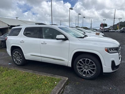 2023 GMC Acadia Denali