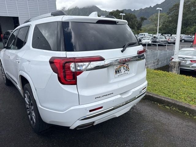 2023 GMC Acadia Denali