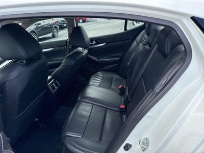 2023 Nissan Maxima SV