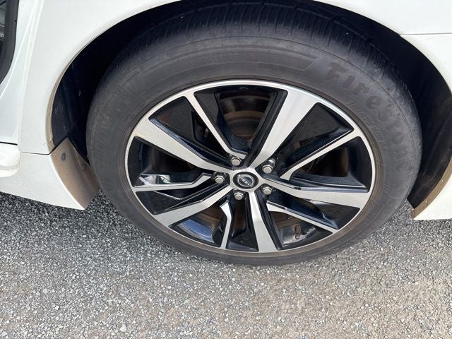 2023 Nissan Maxima SV