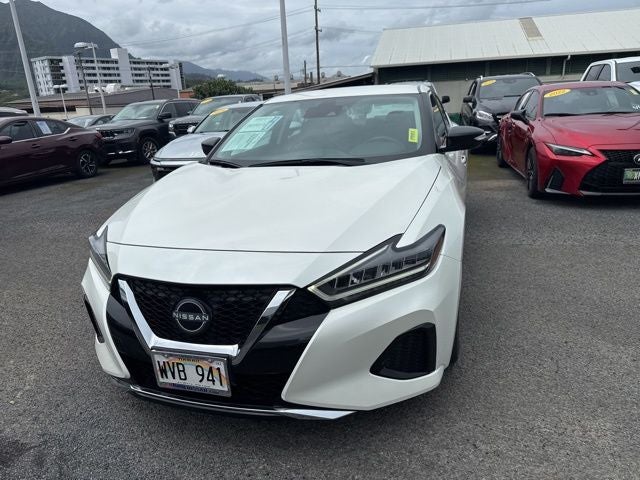 2023 Nissan Maxima SV
