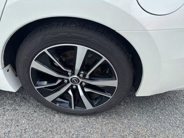 2023 Nissan Maxima SV