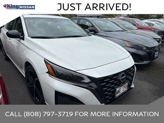 2023 Nissan Altima 2.5 SR
