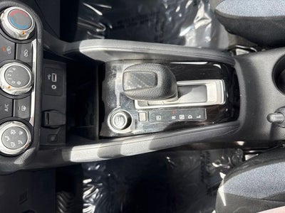 2023 Nissan Versa 1.6 SV