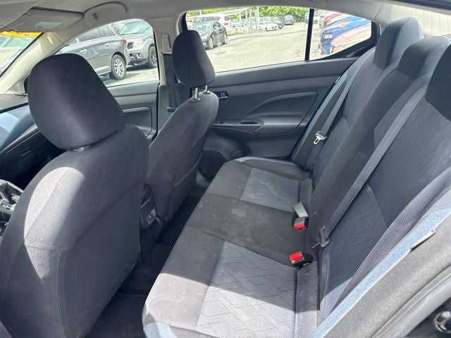 2023 Nissan Versa 1.6 SV