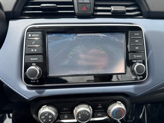 2023 Nissan Versa 1.6 SV