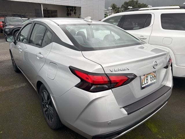 2021 Nissan Versa 1.6 SV