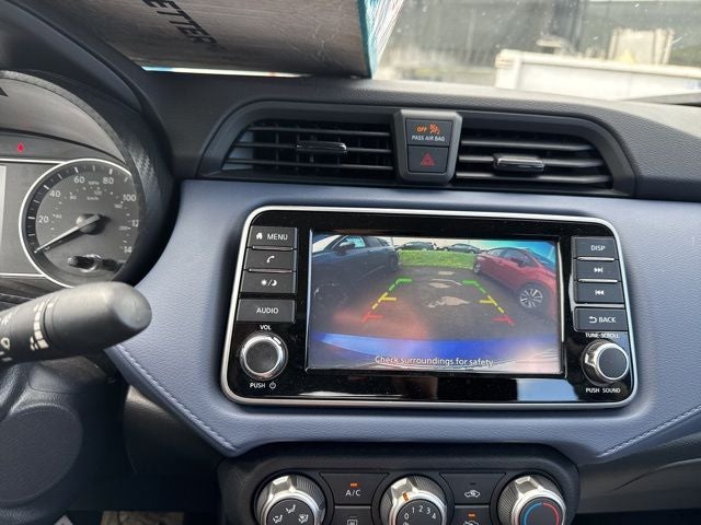 2024 Nissan Versa 1.6 SV