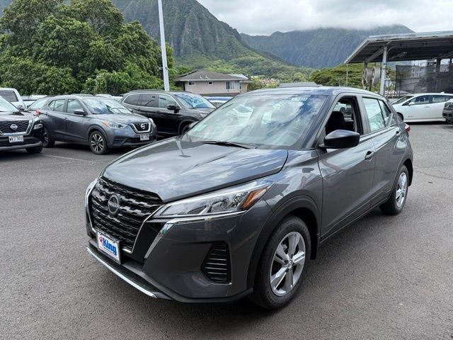 2025 Nissan Kicks Play S