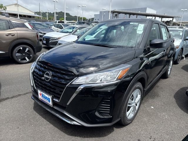 2025 Nissan Kicks Play S