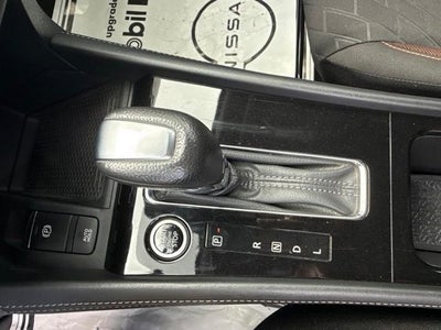 2021 Nissan Kicks SR