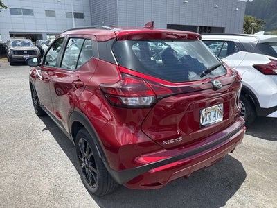 2023 Nissan Kicks SR