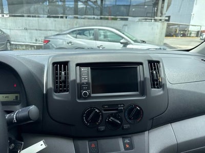 2020 Nissan NV200 SV