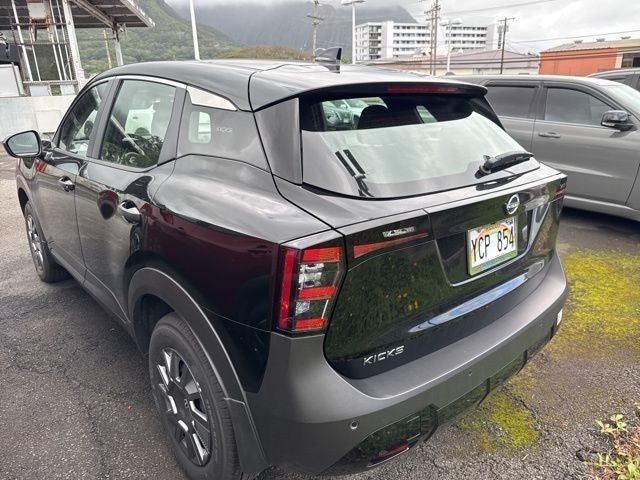 2025 Nissan Kicks S
