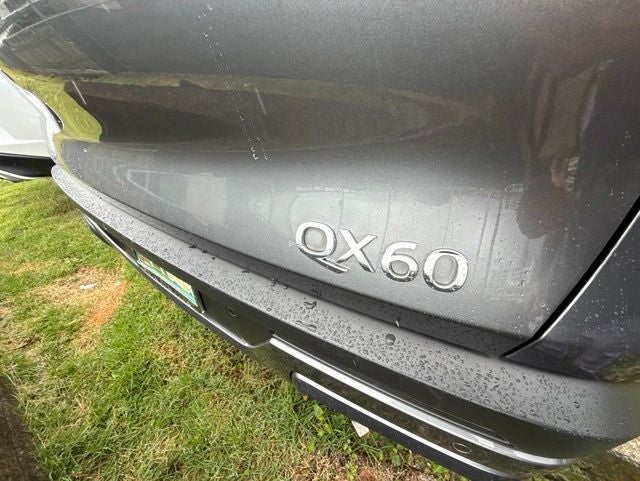 2022 INFINITI QX60 LUXE FWD