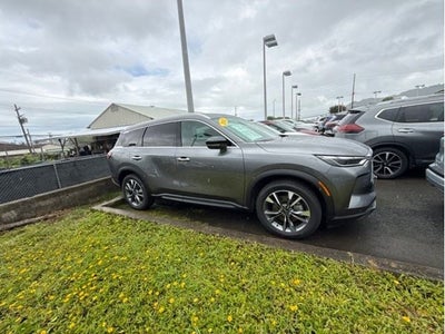 2022 INFINITI QX60 LUXE FWD