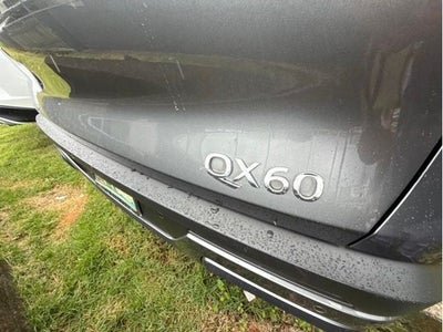 2022 INFINITI QX60 LUXE FWD