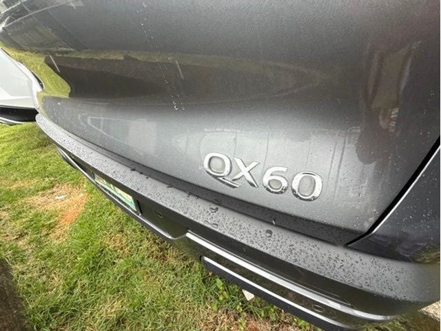 2022 INFINITI QX60 LUXE FWD