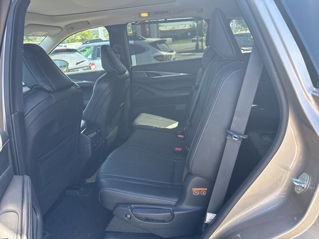 2022 INFINITI QX60 LUXE FWD