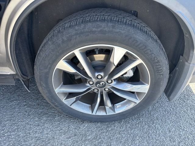 2022 INFINITI QX60 LUXE FWD