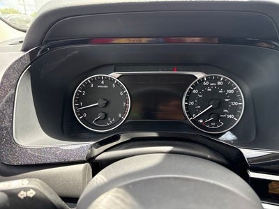 2022 Nissan Pathfinder SV