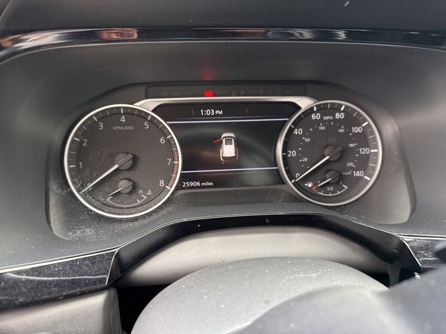 2022 Nissan Pathfinder SV