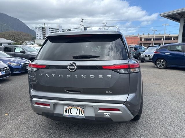 2023 Nissan Pathfinder SL