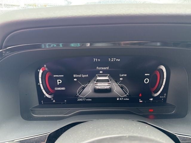 2023 Nissan Pathfinder Platinum