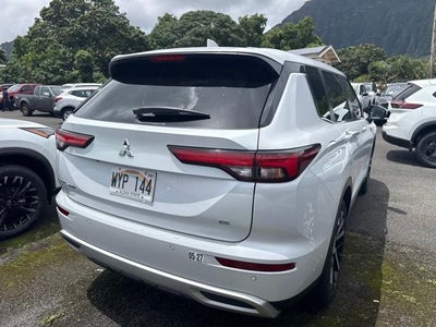 2024 Mitsubishi Outlander SE