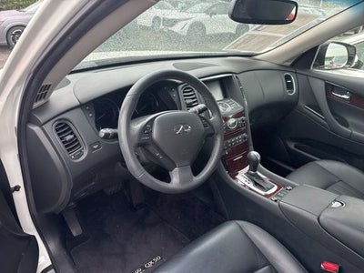 2017 INFINITI QX50 RWD