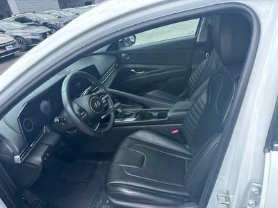2024 Hyundai Elantra Limited