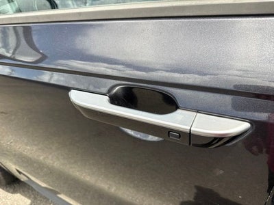 2022 Kia Carnival LX