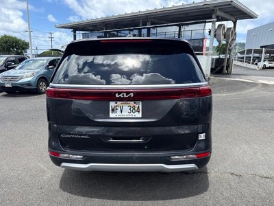 2022 Kia Carnival LX