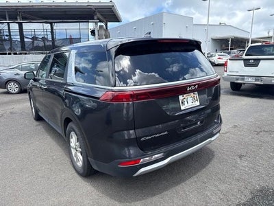 2022 Kia Carnival LX