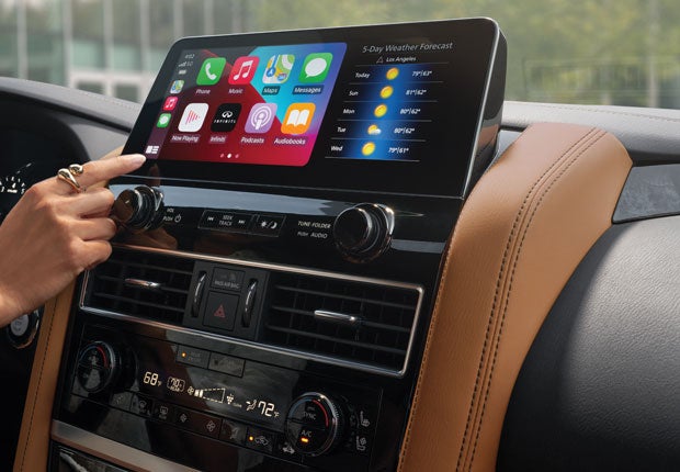 2024 INFINITI QX80 Key Features - WIRELESS APPLE CARPLAY® INTEGRATION | King INFINITI in Kaneohe HI